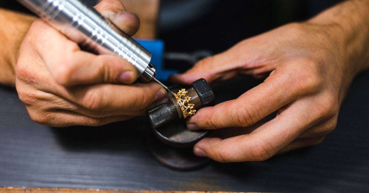 Vacancy for Bench Jeweler (Central London,UK) - Esslinger Watchmaker 